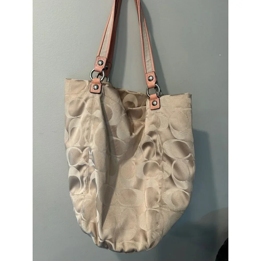 Vintage Coach Poppy bucket bag near mint condition y2k, glam - Picture 7 of 9